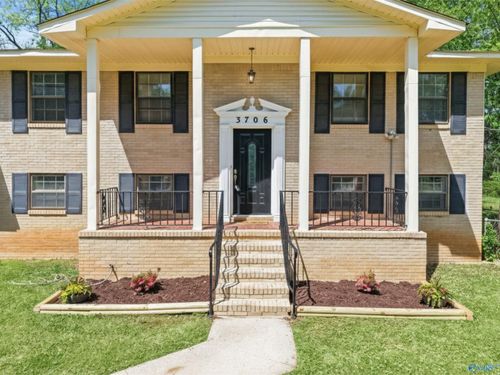 3706 Pecan Grove Dr Nw, Huntsville, AL, 35810-2640 | Card Image