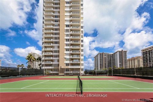 2n-1965 South Ocean Drive, Florida Usa, ON, 33009 | Card Image