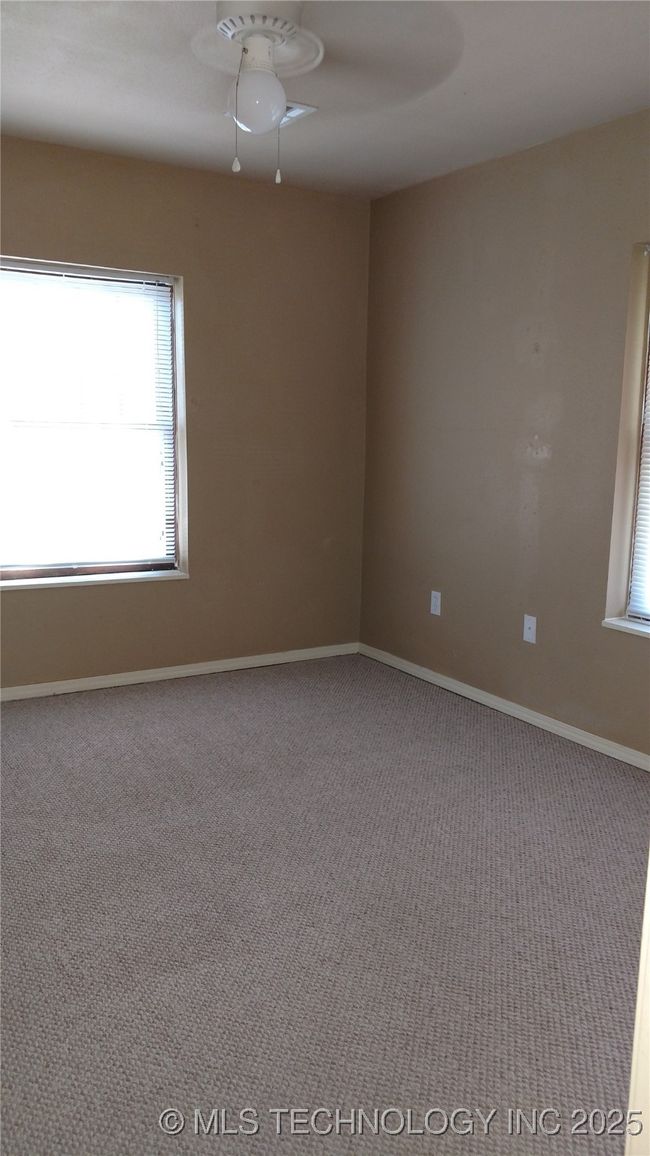 B - 222 Shawnee St, Home with 2 bedrooms, 1 bathrooms and null parking in Tahlequah OK | Image 13