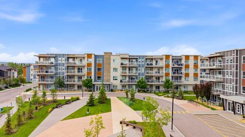 210-370 Harvest Hills Common Ne, Calgary, AB, T3K2M8 | Card Image
