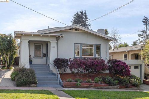 5622 Huntington Ave, Richmond, CA, 94804-5506 | Card Image