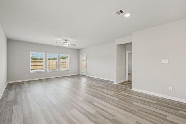 22411 Aster Way Ln, House other with 4 bedrooms, 3 bathrooms and 2 parking in New Caney TX | Image 9