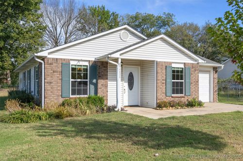 4808 Poplin Ave, Muskogee, OK, 74403-8445 | Card Image