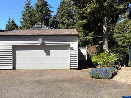 600 Island Dr, Gleneden Beach, OR, 97388 | Card Image