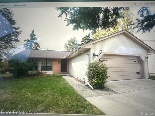 3373 Auburn Dr, Troy, MI, 48083-5704 | Card Image