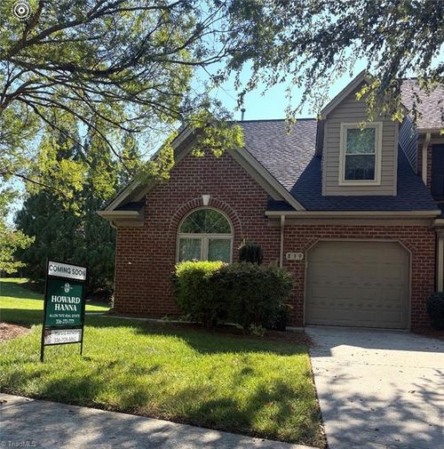 839 Jarman Dr, Jamestown, NC, 27282-8757 | Card Image