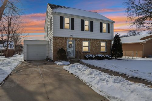 108 4th Street, Waunakee, WI, 53597 | Card Image