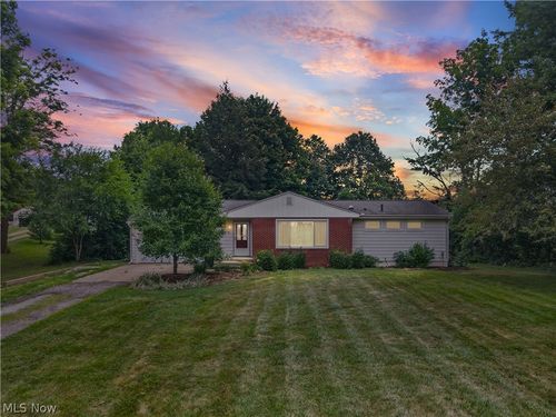 7879 Bear Swamp Rd, Wadsworth, OH, 44281-9298 | Card Image