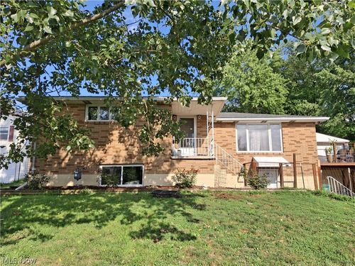 1778 Rolling Acres Rd, New Cumberland, WV, 26047-3043 | Card Image