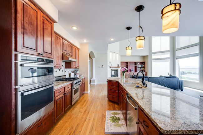 1105 Sw Meyer Dr, Home with 6 bedrooms, 4 bathrooms and null parking in Pullman WA | Image 14