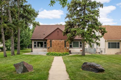 5636 Cedar Ave S, Minneapolis, MN, 55417-2646 | Card Image