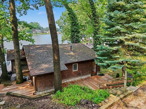 34149 Hillside Drive, Paw Paw Township, MI, 49079 | Card Image