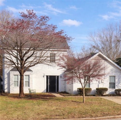 815 Chickasaw Ave, AUBURN, AL, 36830-3227 | Card Image