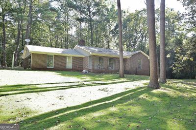 1237 Smith Road, House other with 3 bedrooms, 2 bathrooms and null parking in Fortson GA | Image 1