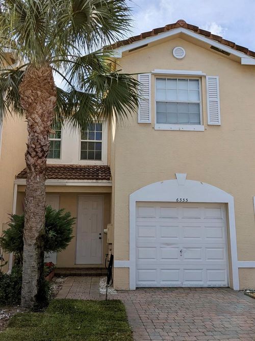 6333-6333 Landings Way, Tamarac, FL, 33321-6028 | Card Image
