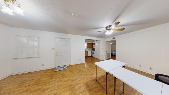 1005 Black Walnut Ln, House other with 2 bedrooms, 1 bathrooms and 1 parking in Jasper TX | Image 4