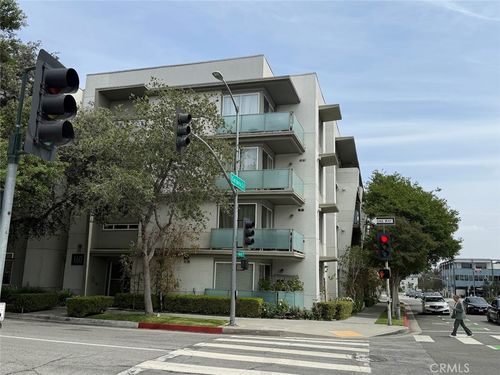 unit-105-160 S Hudson Ave, Pasadena, CA, 91101-4315 | Card Image