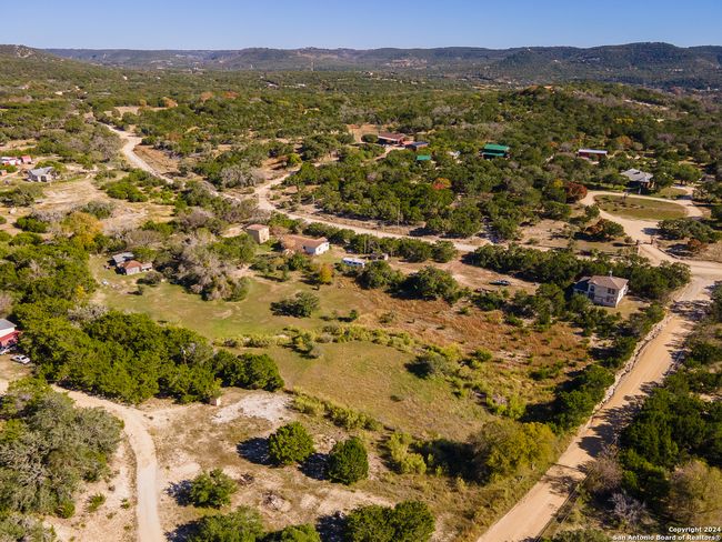 989 Oil Wl, Home with 3 bedrooms, 2 bathrooms and null parking in Pipe Creek TX | Image 79
