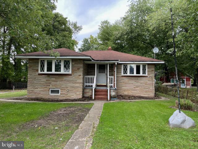 Thompson Blvd, Essex, MD 21221