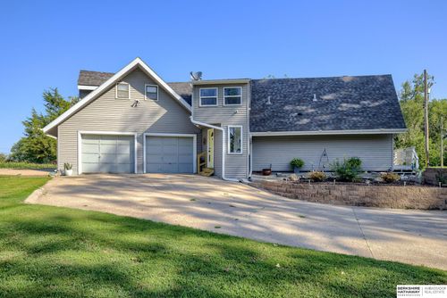 24501 W Q Rd, Waterloo, NE, 68069-5413 | Card Image