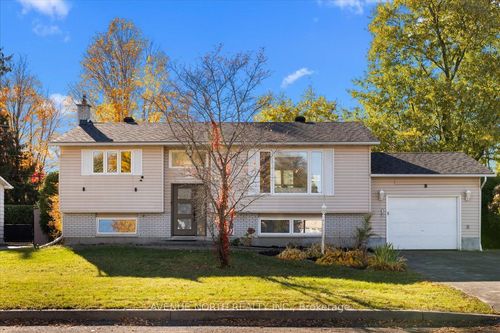 1524 Beaconfield St, Orléans, ON, K1E1R5 | Card Image