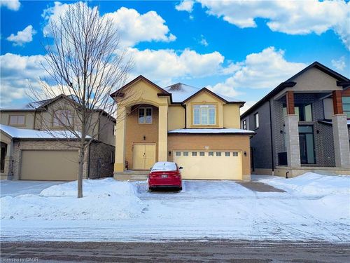 upper-34 Watervale Dr, Kitchener, ON, N2A0E9 | Card Image