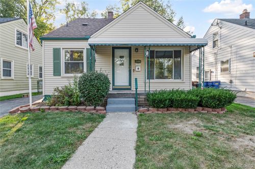 4484 Howe Rd, Wayne, MI, 48184-1832 | Card Image