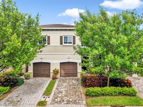 366 Se 1st Way, Deerfield Beach, FL, 33441-3911 | Card Image