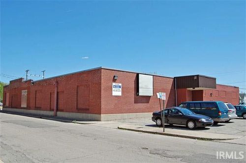 1111 E Seymour St, Muncie, IN, 47302-2567 | Card Image