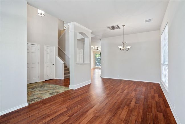 Dining area | Image 5