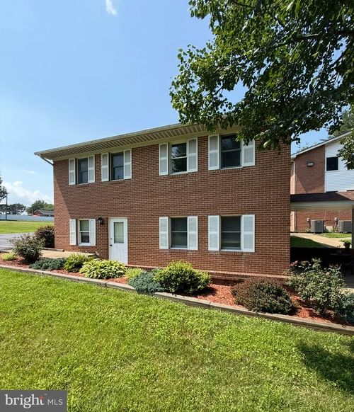 2555 Solomons Island Rd, HUNTINGTOWN, MD, 20639-8734 | Card Image