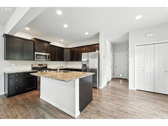 Kitchen-Island | Image 6