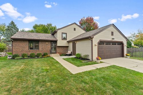 307 Albright Ct, Vernon Hills, IL, 60061-1603 | Card Image