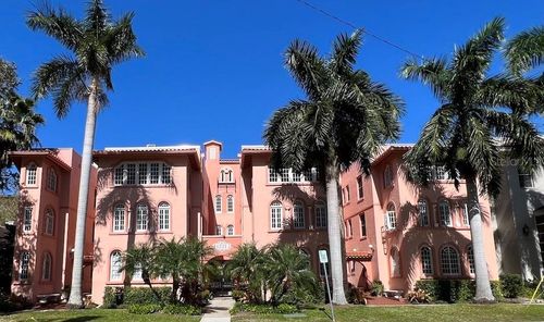 apt-204-1221 N Palm Ave, SARASOTA, FL, 34236-5608 | Card Image