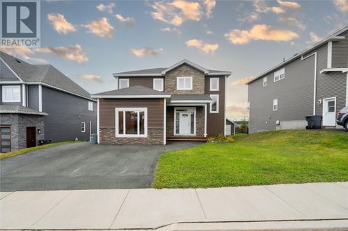 13 Megan Ridge Dr, Portugal Cove St. Philip's, NL, A1M0E4 | Card Image