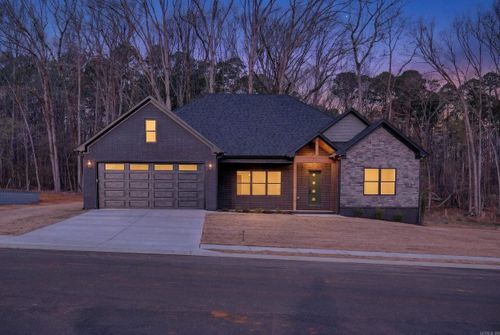 1032 Stagecoach Blvd, Cabot, AR, 72023-7235 | Card Image