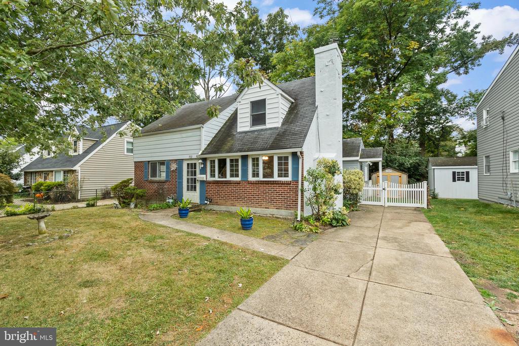 Quince Ln, Secane, PA 19018