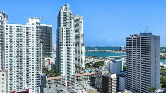 APT-612 - 253 Ne 2 Nd St, Condo with 1 bedrooms, 2 bathrooms and null parking in Miami FL | Image 14