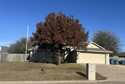 208 Pearl Dr, Hewitt, TX, 76643-3184 | Card Image