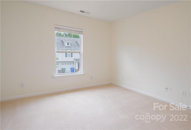 33 Amersham Ln, Townhouse with 3 bedrooms, 3 bathrooms and null parking in Fletcher NC | Image 25