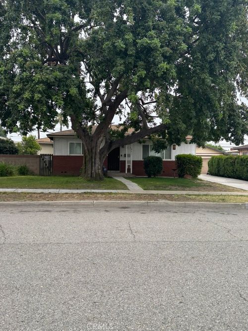 9411 Del Mar Ave, Montclair, CA, 91763-2509 | Card Image