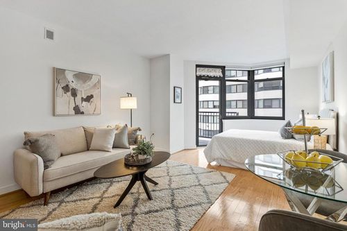 apt-405-1117 10th St Nw, WASHINGTON, DC, 20001-6402 | Card Image