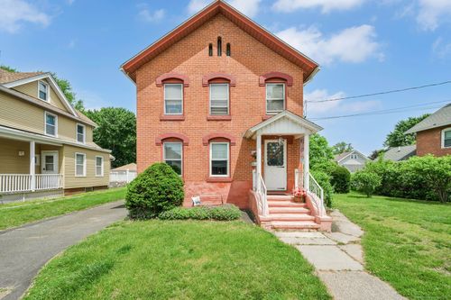 1-9 Olive St, Windsor Locks, CT, 06096-1437 | Card Image
