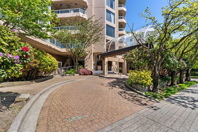 103 - 1045 Quayside Drive, Condo with 2 bedrooms, 2 bathrooms and 1 parking in New Westminster BC | Image 32