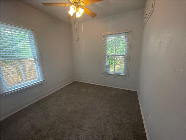231 Sw 5 Th St, House other with 3 bedrooms, 2 bathrooms and null parking in GAINESVILLE FL | Image 5