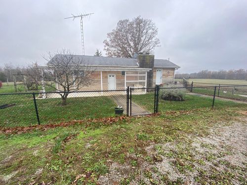 260 Lyons Ln, Heltonville, IN, 47436-8530 | Card Image