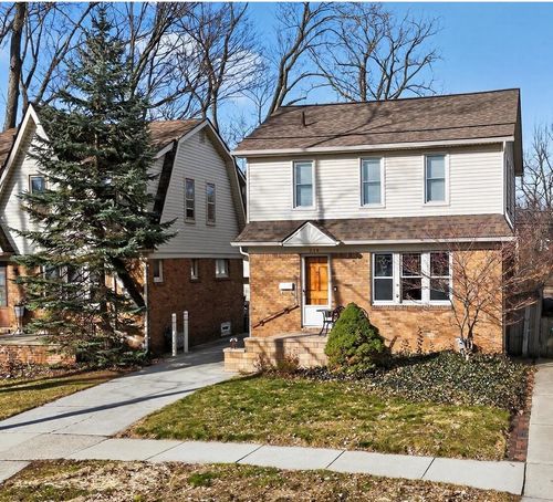 219 Edison Ave, Royal Oak, MI, 48067-2372 | Card Image
