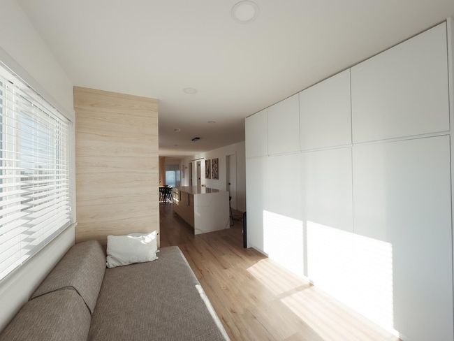 Hall featuring light wood-style floors | Image 10