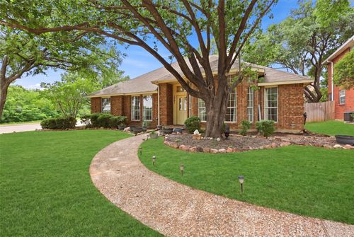 2801 Buena Vista Ct, Carrollton, TX, 75007-4313 | Card Image