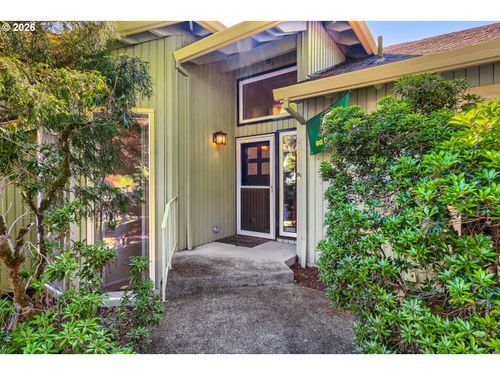 2902 Sw Orchard Hill Pl, LakeOswego, OR, 97035 | Card Image